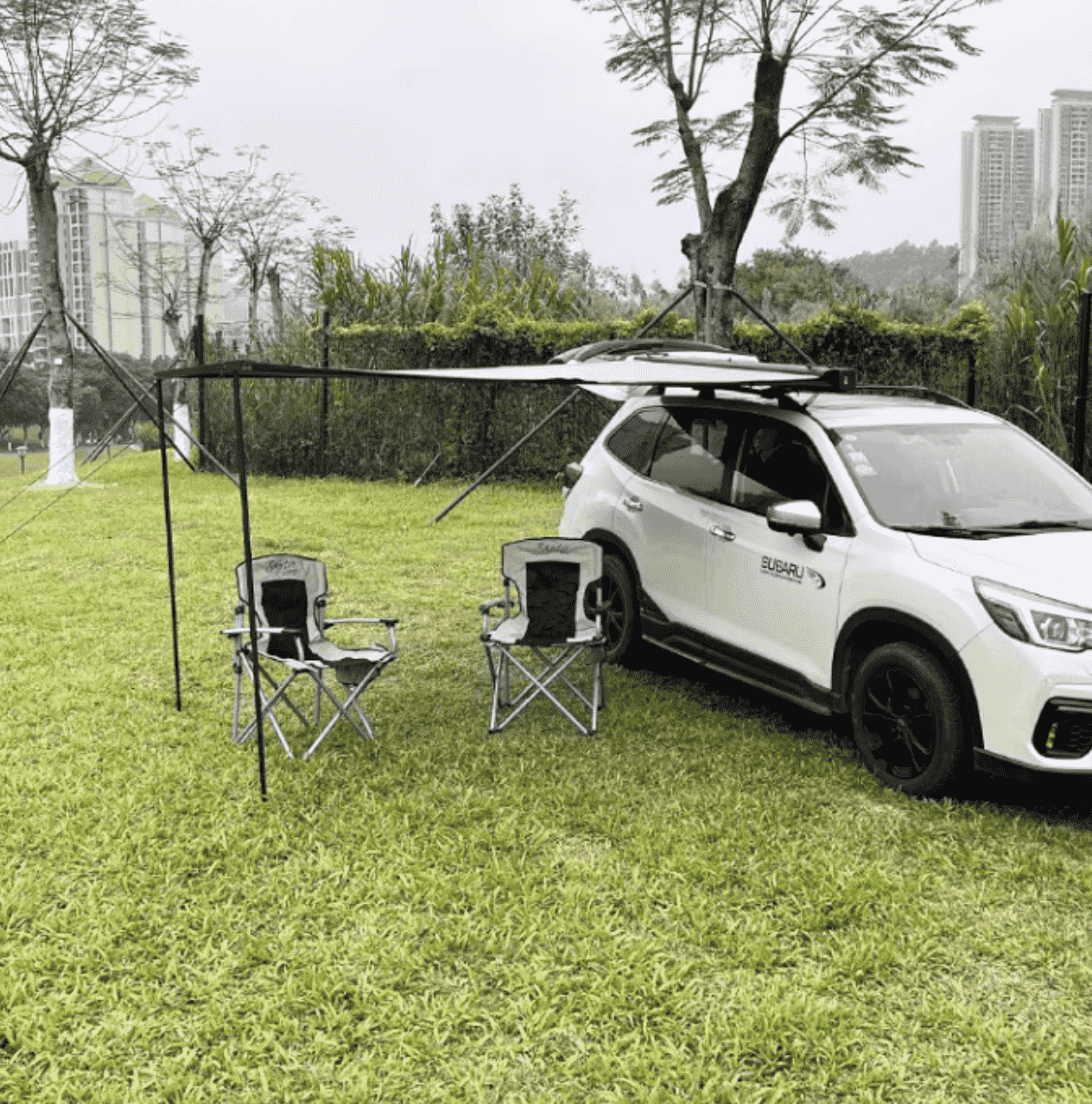 Xevaban.com ở 214 Giải Phóng là đơn vị chuyên cung cấp phụ kiện oto, đồ chơi oto, đồ chơi subaru forester, phụ kiện subaru forester, xevaban, 214 giải phóng, tăng bạt forester, bạt nóc xe forester, bộ tăng bạt forester, tăng bạt lều trại forester.